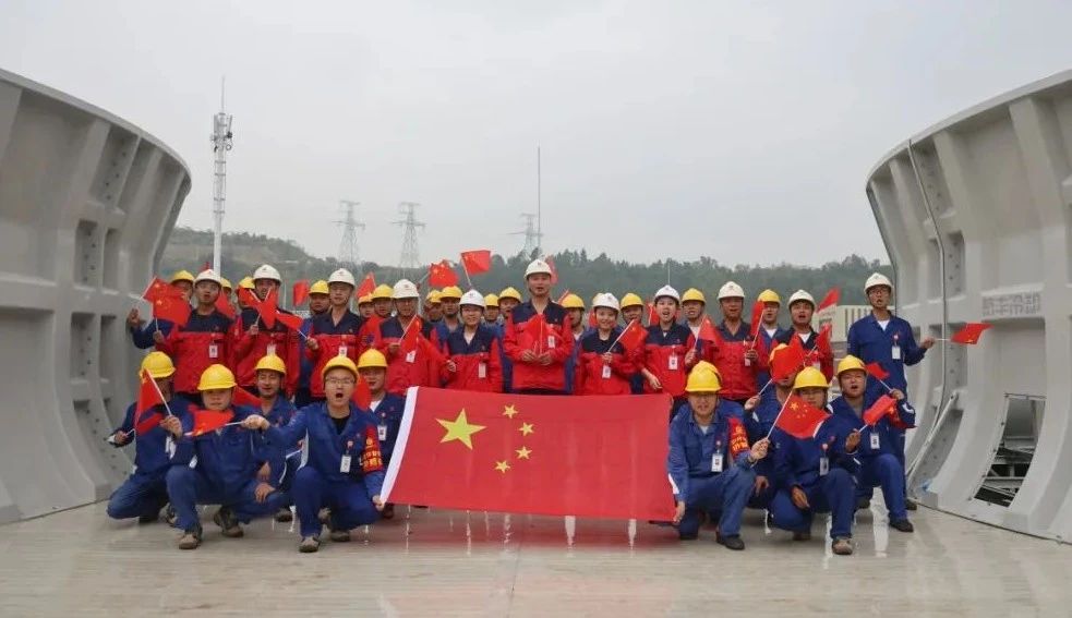 888d251cab439fdc04dab2e6273b1fa2.jpg 888d251cab439fdc04dab2e6273b1fa2.jpg