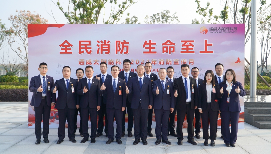 4ae99ef908a3319254592f46ff919b3e.jpg 4ae99ef908a3319254592f46ff919b3e.jpg