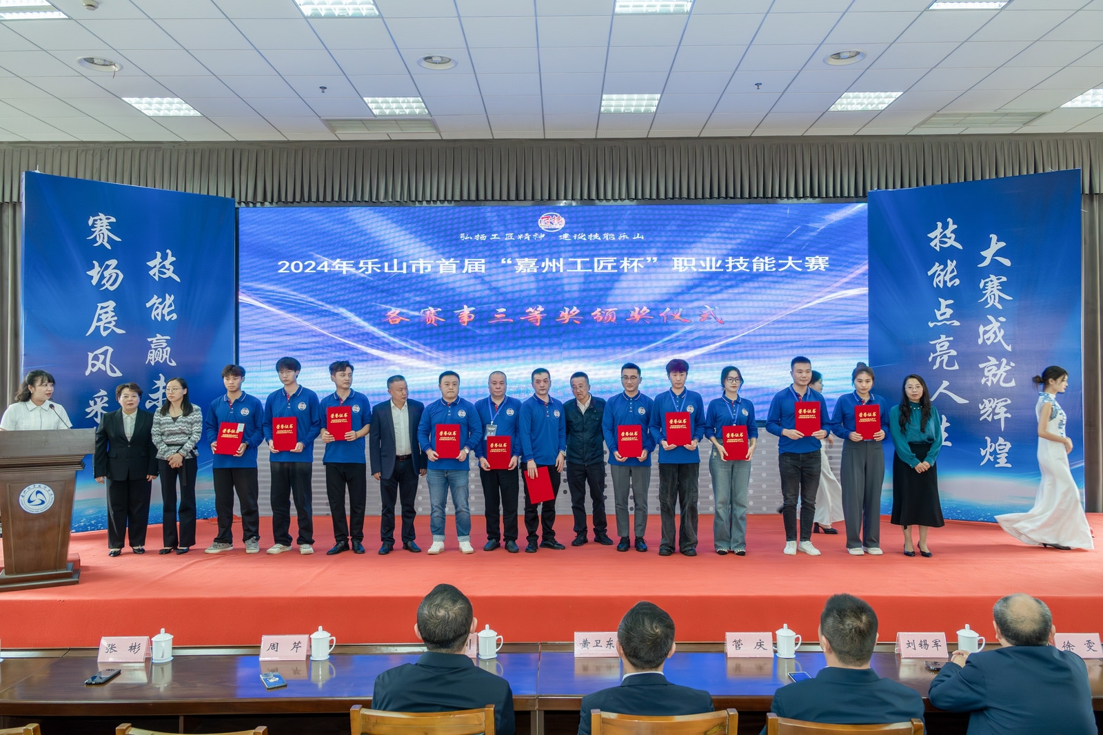 7b7acd20c836e3f5571a7cdb1eabc83a.jpeg 7b7acd20c836e3f5571a7cdb1eabc83a.jpeg