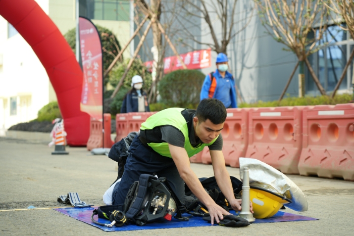 0e53948606abdf7e87c13593936455e7.jpg 0e53948606abdf7e87c13593936455e7.jpg