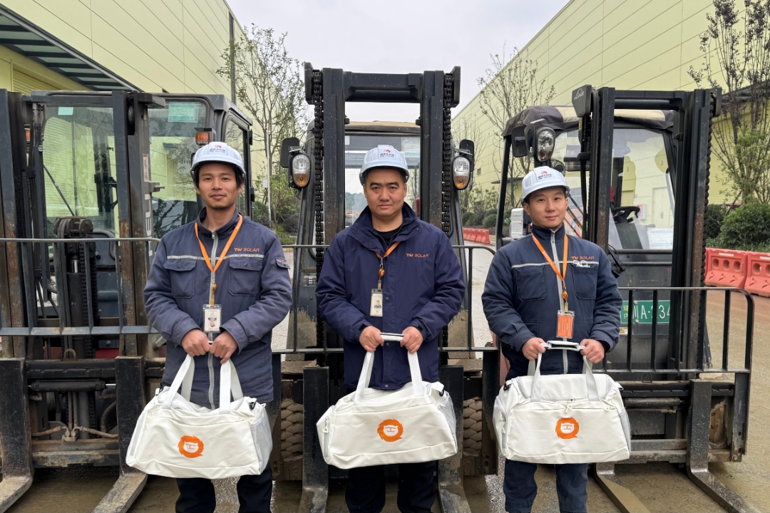 04383b96d5943783bd06ed32f3931129.jpg 04383b96d5943783bd06ed32f3931129.jpg