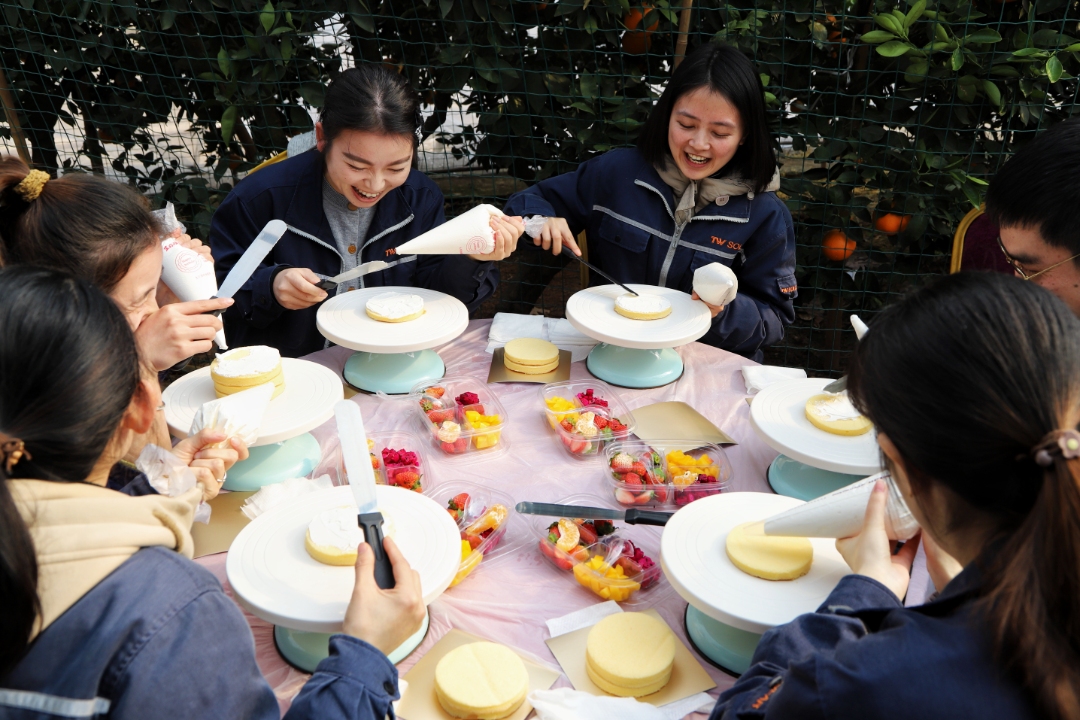 2da25d6c672a8996420e1f5bc00411e8.jpg 2da25d6c672a8996420e1f5bc00411e8.jpg