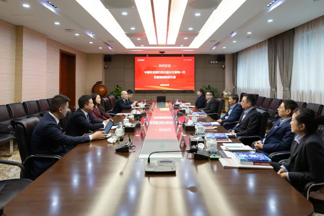 df42e1e0927bf48d54369141ab1f642b.jpg df42e1e0927bf48d54369141ab1f642b.jpg