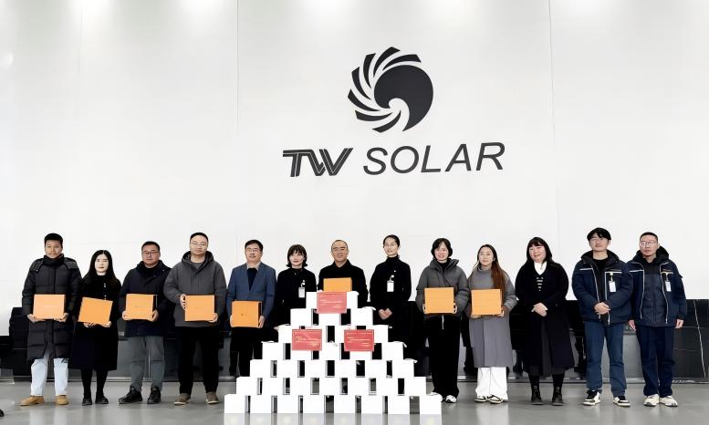 660db433a9d5a92ace13a51d7f4e1389.jpg 660db433a9d5a92ace13a51d7f4e1389.jpg