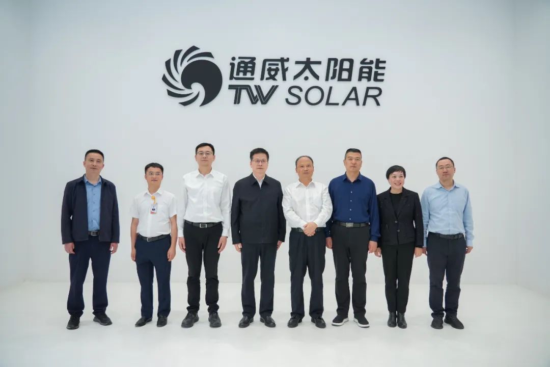 06f7b335772d31c9591388e2eaf06150.jpg 06f7b335772d31c9591388e2eaf06150.jpg