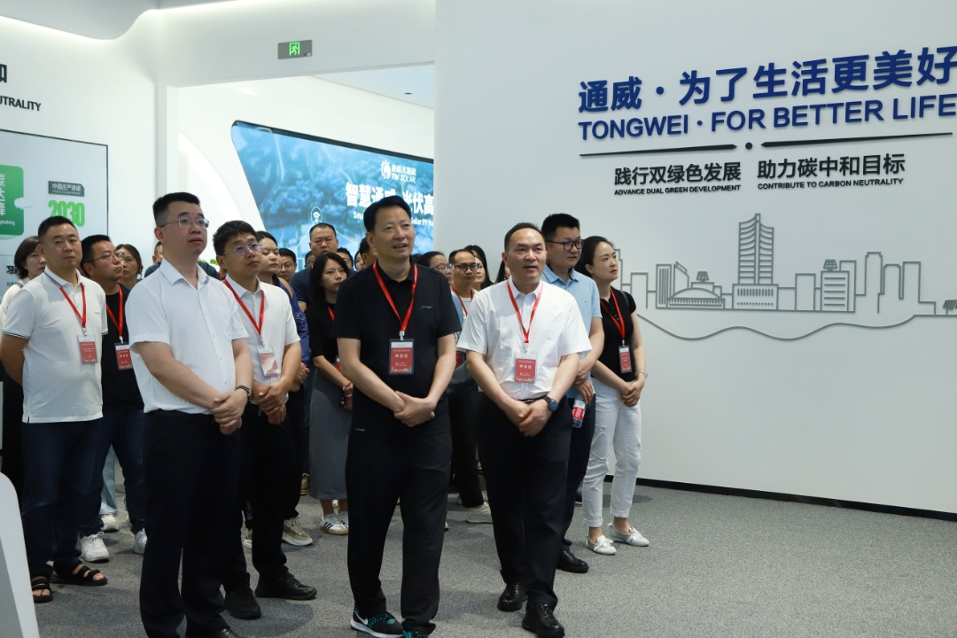 66419ca46a28a0abeb452a7c56663387.jpg 66419ca46a28a0abeb452a7c56663387.jpg