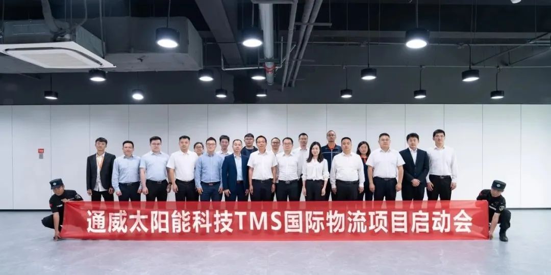 f987cdf924f0d51776273f345f29b634.jpg f987cdf924f0d51776273f345f29b634.jpg