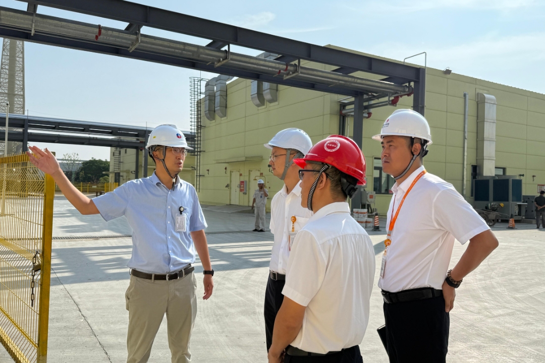 90c73f5d2e0aa0888165efd1f9d734bb.jpg 90c73f5d2e0aa0888165efd1f9d734bb.jpg