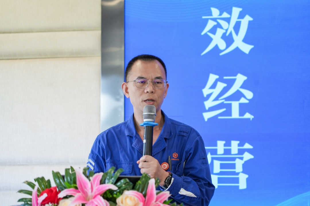 74c99eae9b98eb193a19afaba5c1304e.jpg 74c99eae9b98eb193a19afaba5c1304e.jpg