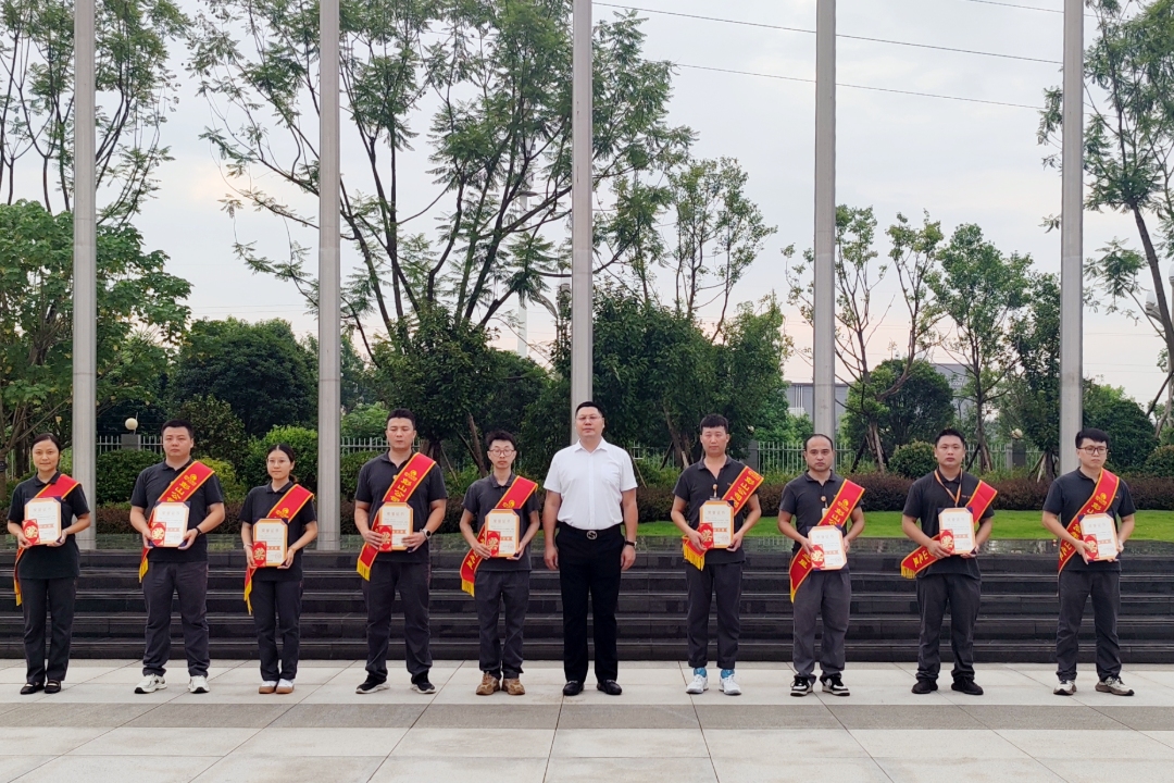 beb875cba37fcb89f959bf76216c7e59.jpg beb875cba37fcb89f959bf76216c7e59.jpg