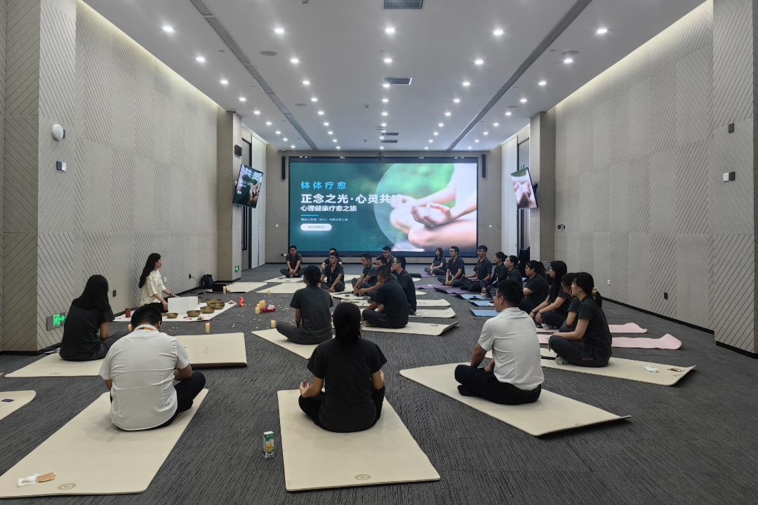 feefa273996a40893e5d67de32af369e.jpg feefa273996a40893e5d67de32af369e.jpg