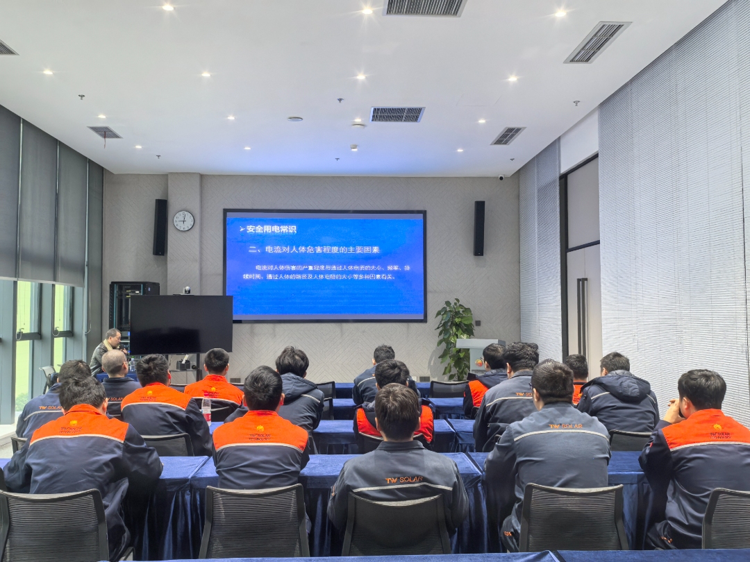 2d04f261cc39fdac83fea18307959003.jpg 2d04f261cc39fdac83fea18307959003.jpg