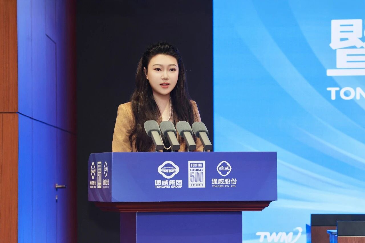 3e2f8615f0b12f62d463df80185a0948.jpg 3e2f8615f0b12f62d463df80185a0948.jpg