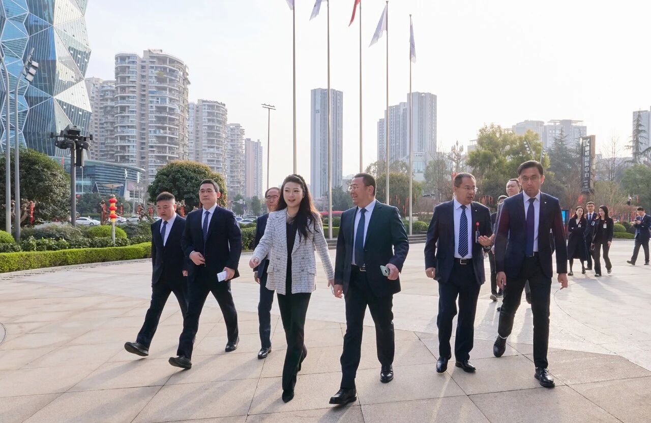 a5da21670f519fd55ddf0cfc2728071a.jpg a5da21670f519fd55ddf0cfc2728071a.jpg